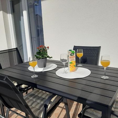 Apartment Marina Zadar Luaran gambar